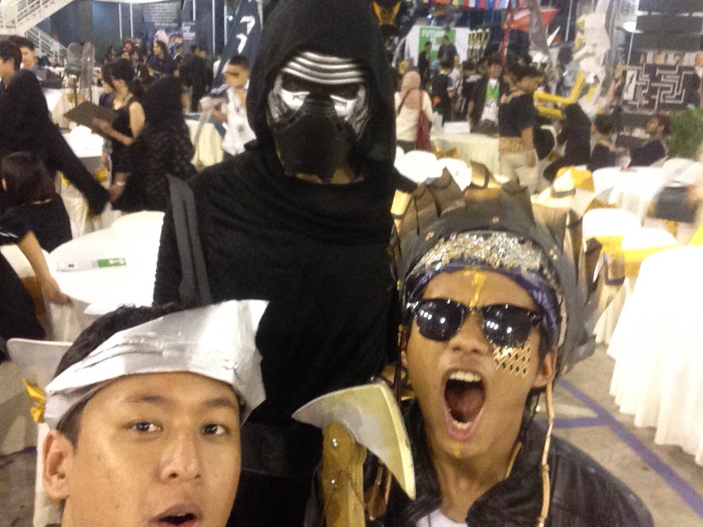 sufianruslan's tweet photo. Final night #FutureIsNow27 https://t.co/VVh5oA1V7t