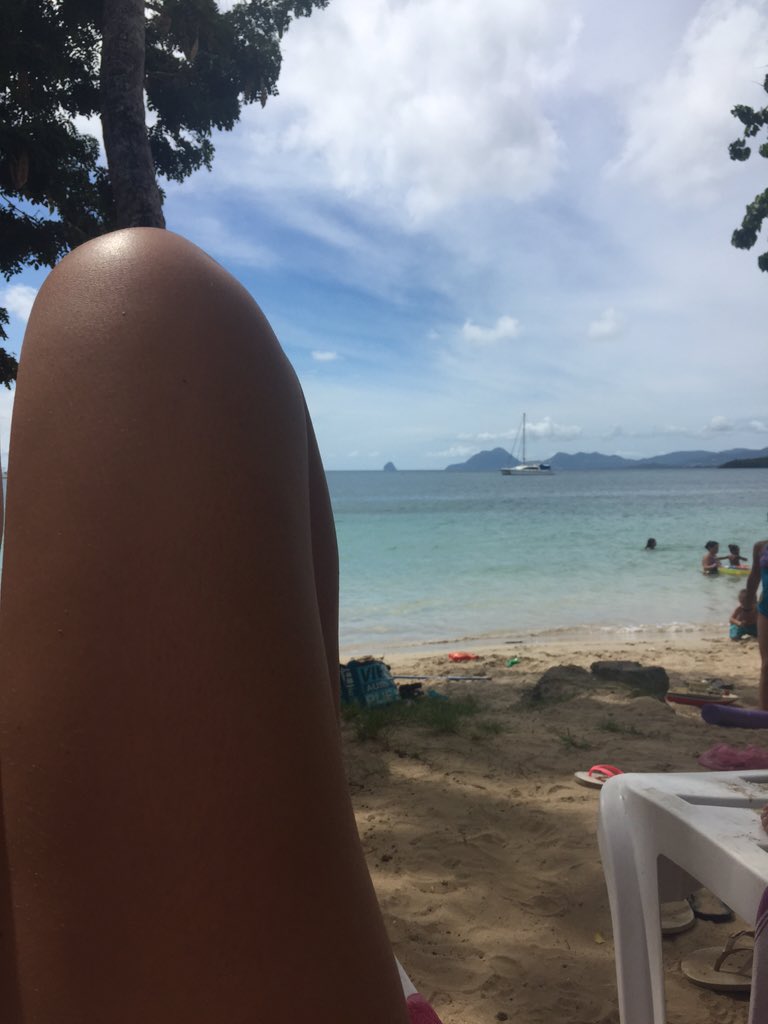 loannalphaa's tweet photo. 🌴🌴🌴 https://t.co/GQL8Sk89ks