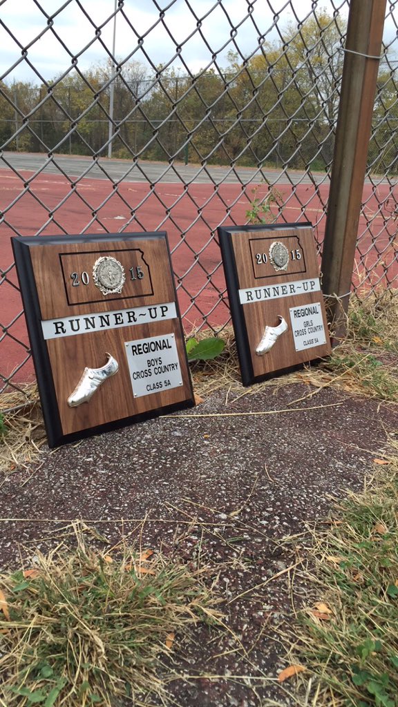 Boys and Girls both took 2nd at the Regional 5a Cross Country meet #FinishTheJob #BVSW