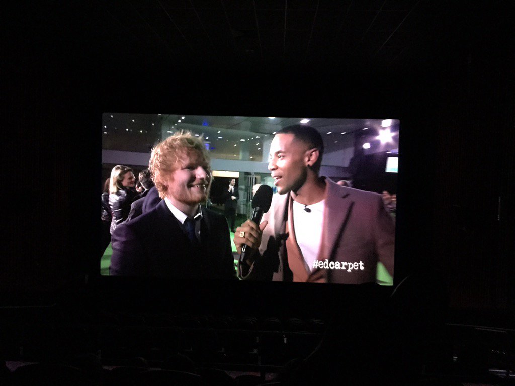 crakdperfection's tweet photo. #EdCarpet 😍 https://t.co/Lf8QXrbJGf