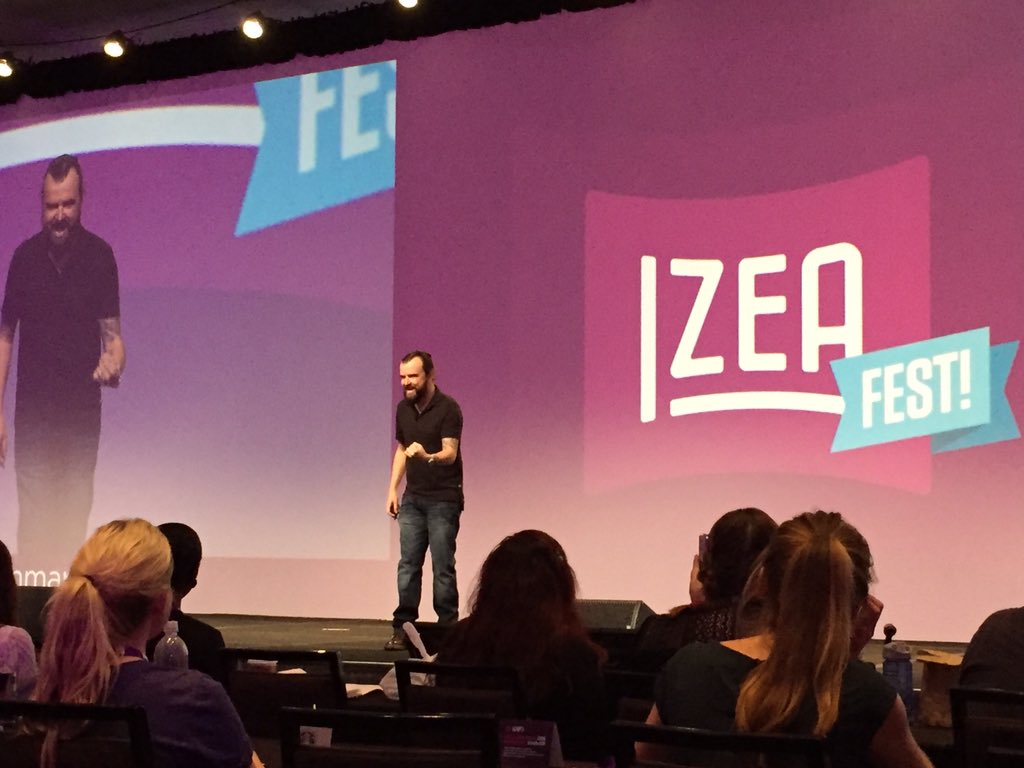 carlymcreates's tweet photo. Brand communications is the most important to your consumers @unmarketing #izeafest https://t.co/6O9K1pFdBx