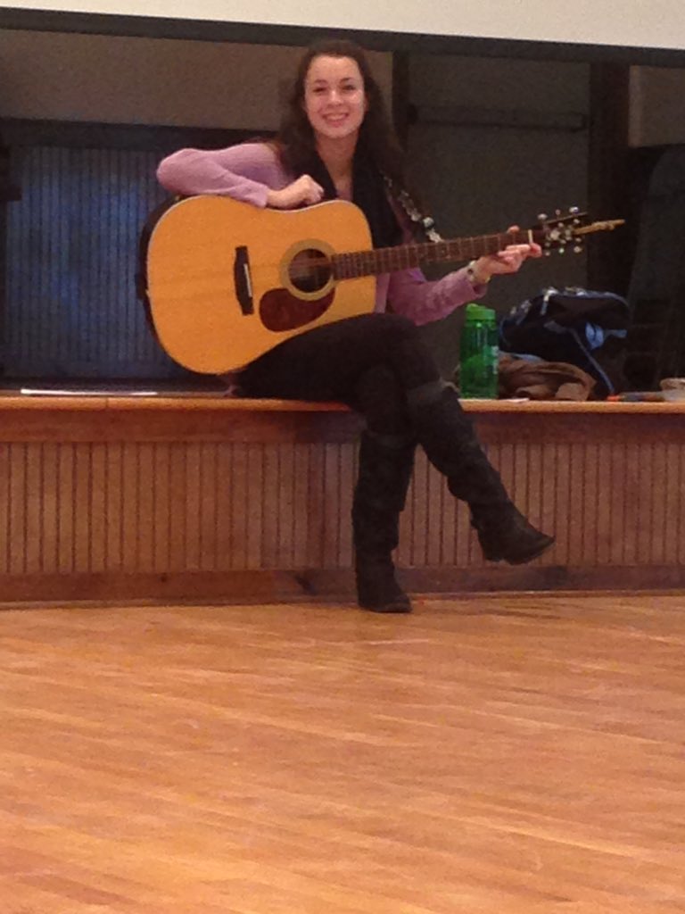 AEFTYNJ's tweet photo. AEFTY's own president, Sarah, led an awesome arts service this morning at #parfall15 ! https://t.co/fgeGb5AxNe