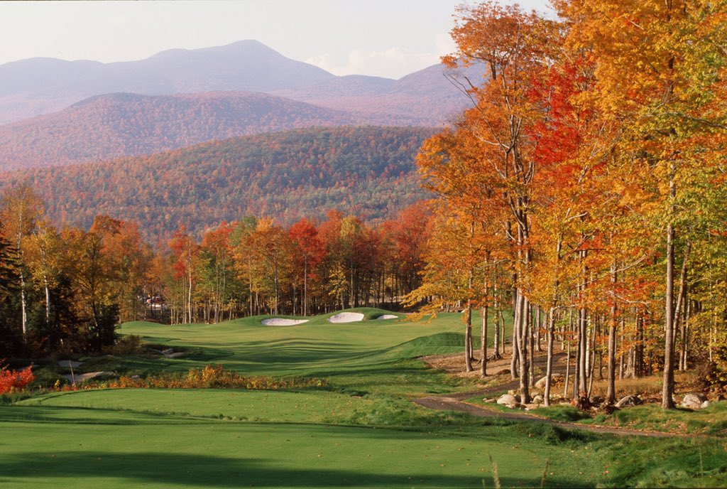 StrokeSouthern's tweet photo. Just because the leaves are changing, doesn't mean you have to quit teeing it up! https://t.co/UCv1qDjZGW