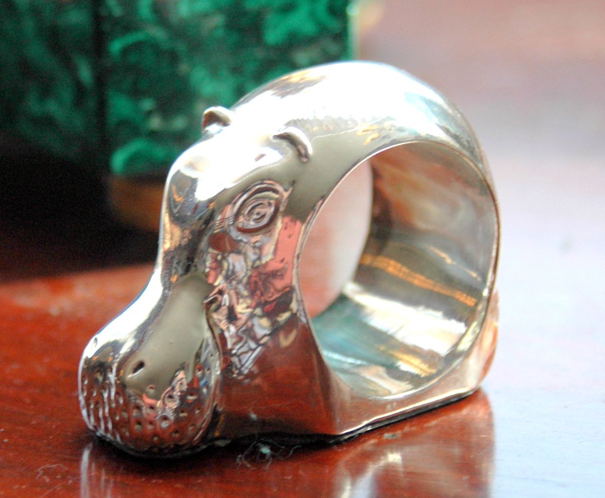 Pahlavi Ltd tweet media