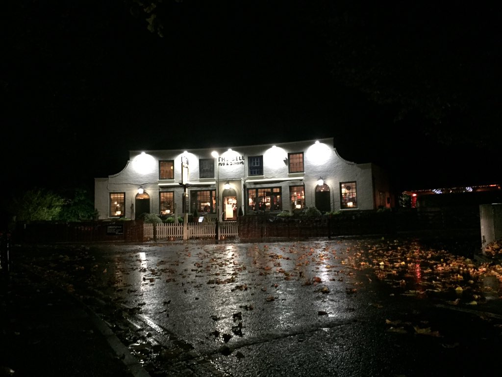 EASEElectrical's tweet photo. @BellPubFetcham looking good! https://t.co/FV7Q6Ubi8Q