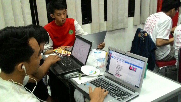 hackpalembang's tweet photo. Palembang still ON.
@Code4Nation @HackathonMDK #hackathonmdk #Code4Nation https://t.co/YOn3DIZbuK