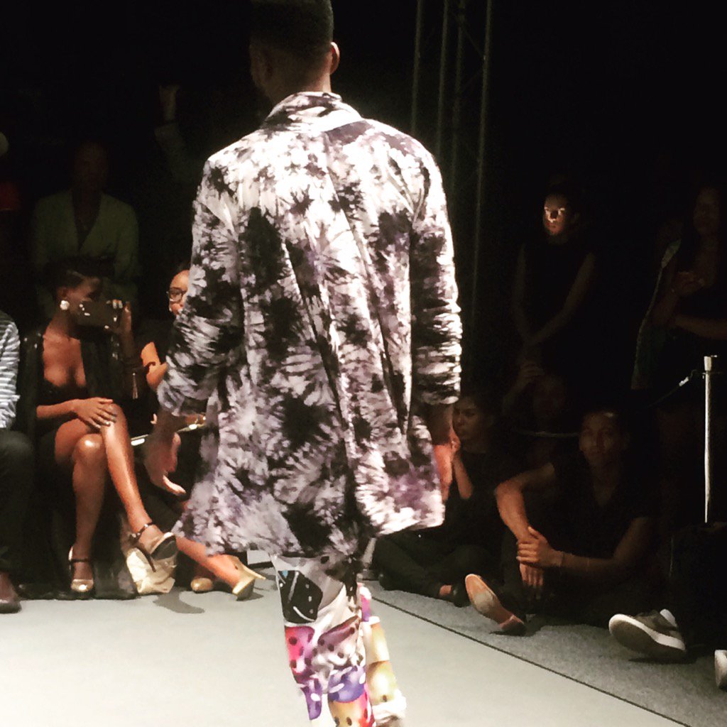 AffiliateCartek's tweet photo. We love all the mixed prints on the runway- a rad street collection from #TouchofBling #COSMOfashion #SAFW https://t.co/5wfpuBqogd