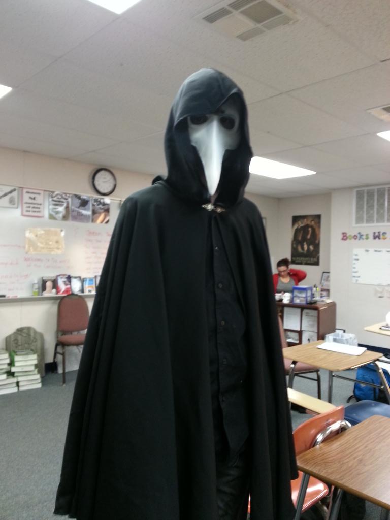 Mark1237889 On Twitter Scp 049 Costume Https T Co Fwpogsi9ja.