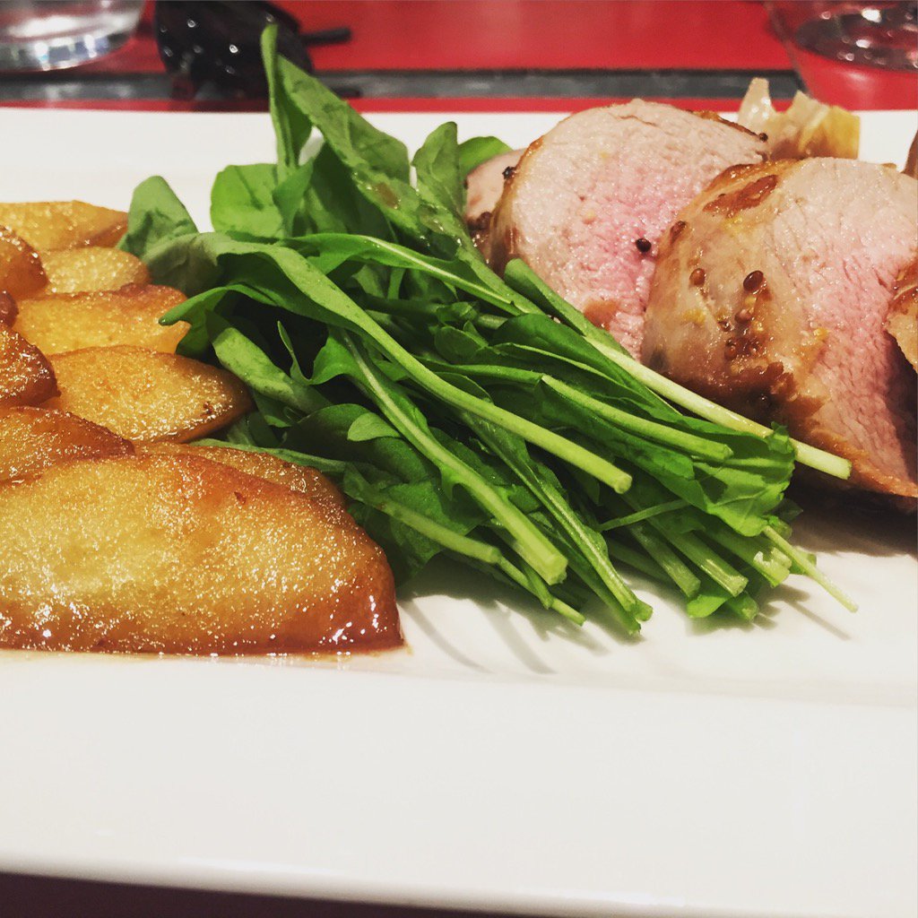 PascalRecoleta's tweet image. #Almuerzo #Sábado #SolomilloPerasAlVodka #FoodPorn