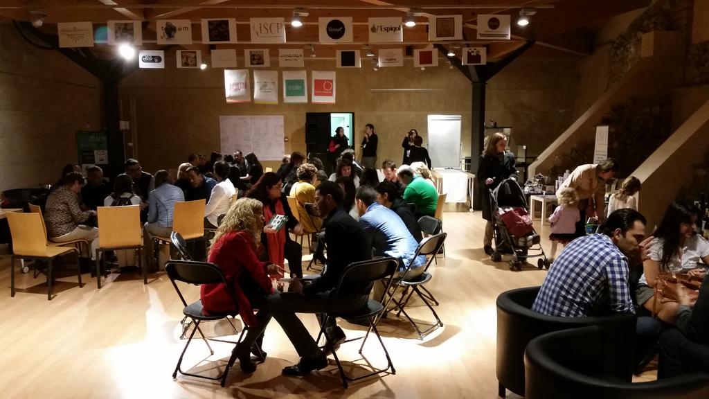 #Networking  multitudinari organitzat per <a href="/eltaller_cw/">eltaller-coworking</a> #coworking a la fira de La Selva