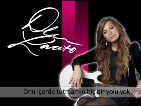 ddemidirection's tweet photo. sni uzakt olmna ragmen hayranlarina ilham vere bildigin #TurkishLovaticsForever @ddlovato https://t.co/d5uVRMYPEZ