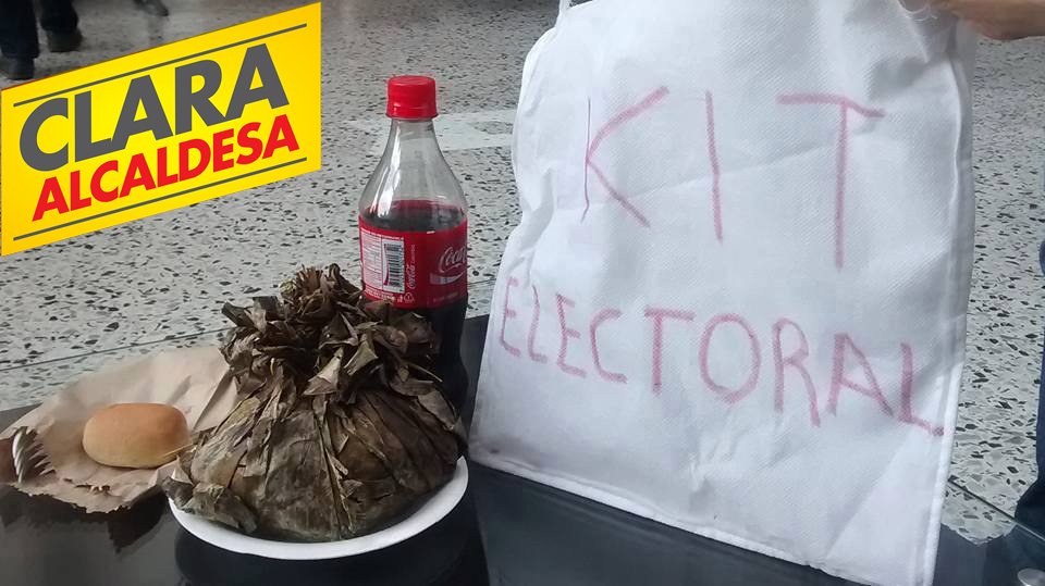 ElManSoyYo's tweet photo. Les tengo el combo para mañana, el nuevo Kit Electoral de @ClaraLopezObre #BogotaVotaClara #BogotaNoVotaClara https://t.co/BovoipvuPd