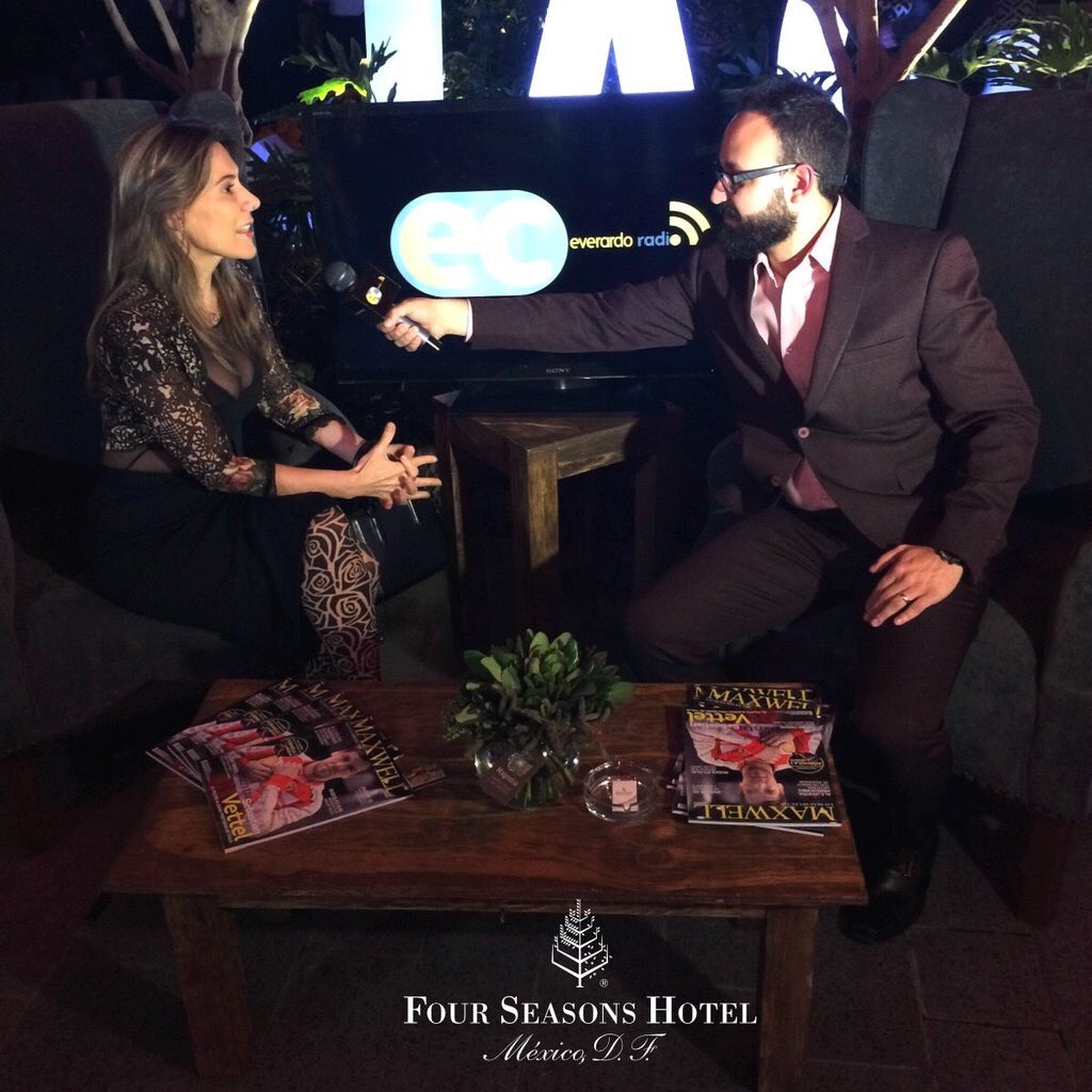 MMAgency_'s tweet photo. Nuestro gran @EverardoLocutor #EverardoRadio  @silviaolmedo #ExperienciaMAXWELL @FSMexico @OnsolutionsMX @CentralOz https://t.co/TM4Y1sQbZJ