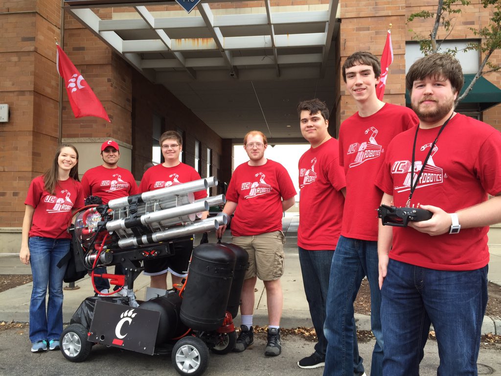 WYipJD's tweet photo. Looking good, @UCRoboticsTeam @uofcincy @PrezOno @UC_CEAS @UofCincy_EECS https://t.co/hPserOsSor