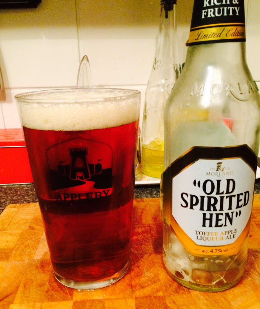 banksiemagic's tweet photo. Continuing the #Halloween theme @speckledhenry's #OldSpiritedHen A nice sweetener that tastes of toffee apple! https://t.co/mJymN8w9U5