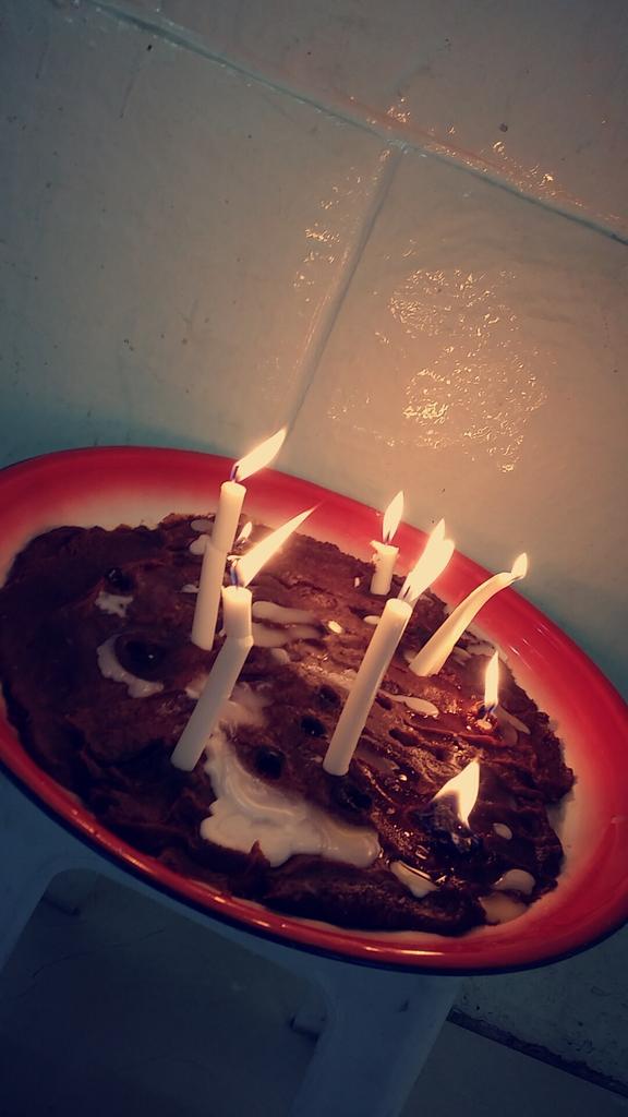 Algahreeb__'s tweet photo. ييييييييا زينب 💔😢 https://t.co/qbon464vdj