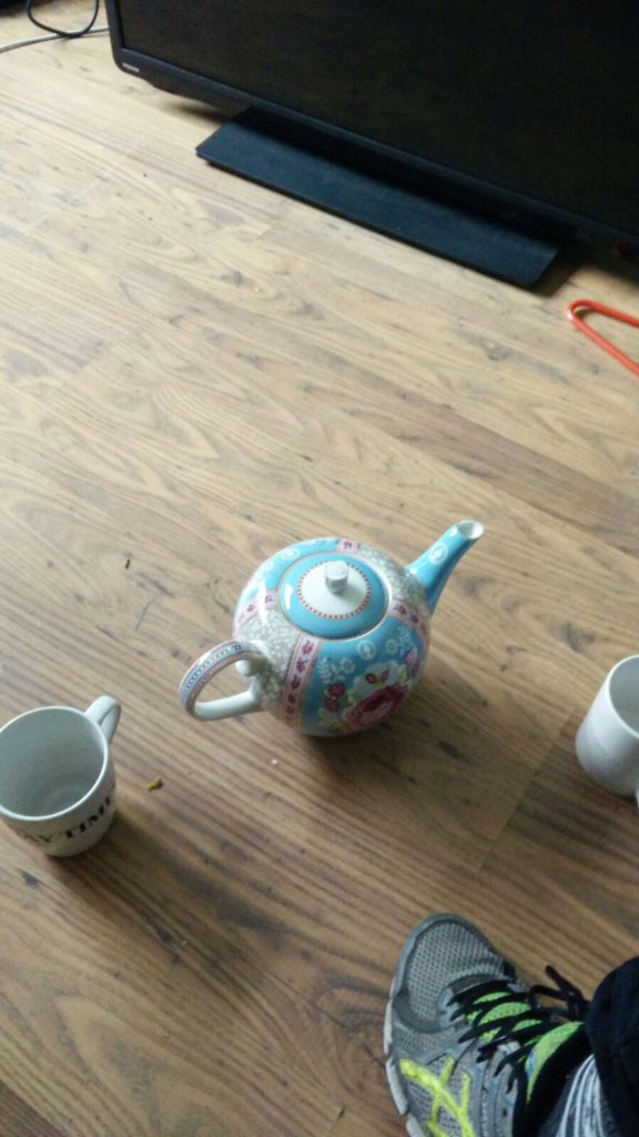 thebig1nye's tweet photo. Looking forward to a herbal tea and an early night- NOT!!!! #PeckhamParty https://t.co/R90Ir3YlWH