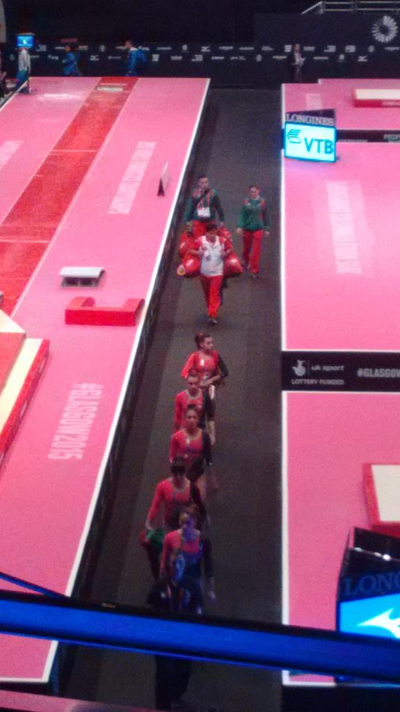 Camino a la última rotacion en viga de equilibrio en Glasgow 2015!!