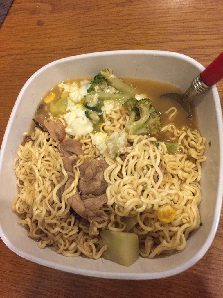 Missesota's tweet photo. After #monstercycle and it's too cold to go back out! #homemade #ramen #fitforfood #foodie #yum https://t.co/arMJt7XQ0T