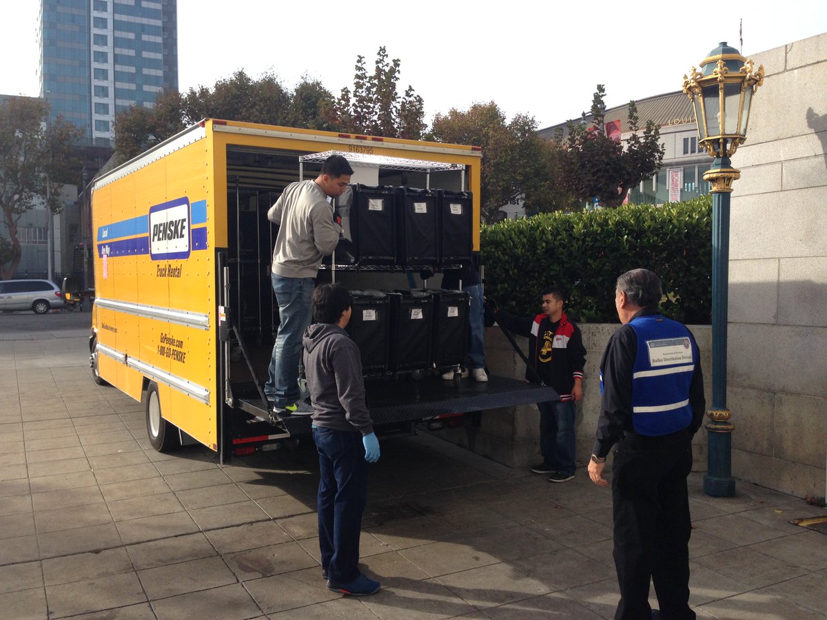 SFElections's tweet photo. Delivering ballots and supplies to City Hall for 382 polling places. Election Day is Nov 3.

#sfelections https://t.co/gdbfqlsZen