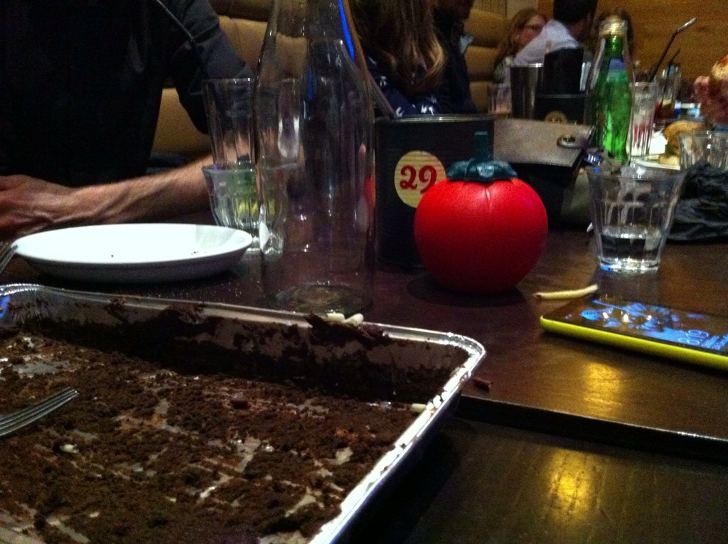 ECPTS's tweet photo. European students love cake! A deserved break after a really productive day. More future discussion tmrrw  #ECPTS15 https://t.co/jpkIqMtKzS