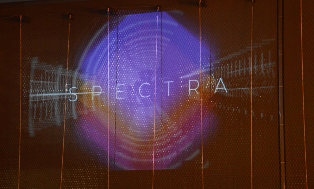 flumeafeed's tweet photo. DAVE @ Alaunstraße-SPECTRA Trailer Projektion an den Neubau der Sporthalle neben der Scheune #davefestival #SPECTRA https://t.co/xizRS1HEYT