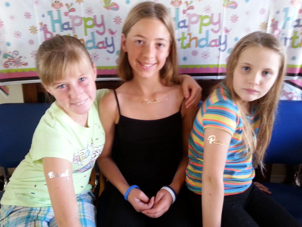 calijulz's tweet image. Temp Tattoo station #sparkselfesteem #sponsored @Dove @HousePartyFun #calijulzsays