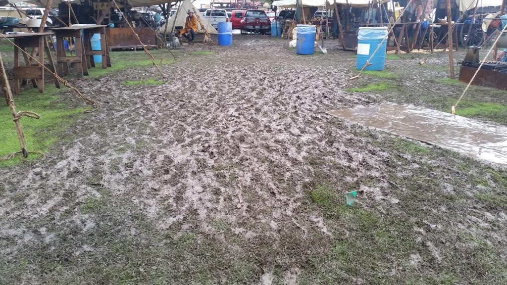 shulkeydads's tweet photo. @921HankFM , where ya at? Just a lil' muddy here at the #RedSteagall Gathering. Don't wear your good #boots ! https://t.co/TRr2fYQOAx