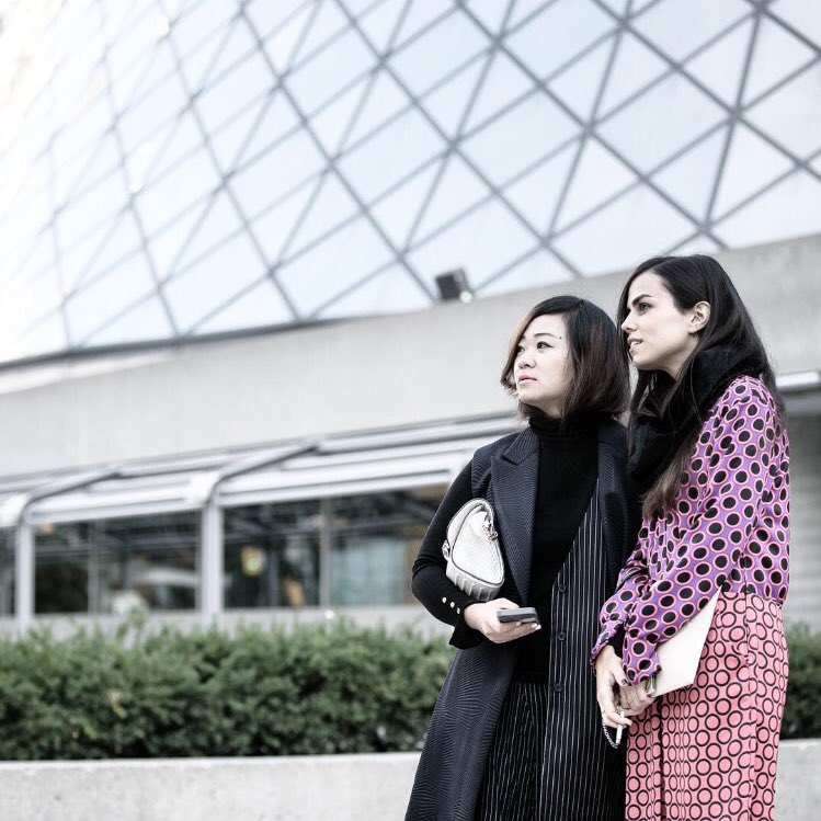 SASHION_CA's tweet photo. Our co-founder @Sasha_Xiao wearing our Alias sleeveless blazer to @WMCFashionWeek. 📷 @rawkavai #streetstyle https://t.co/C6spD7Wtgq