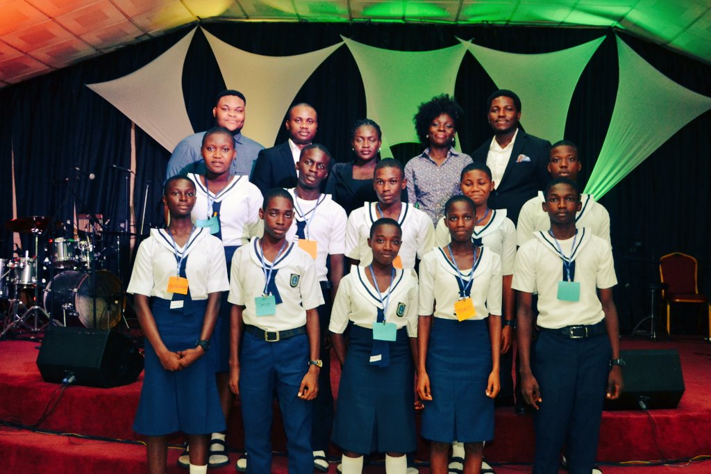 RevdUp_Ikenna's tweet photo. Students from Nigerian Navy Secondary School Borikiri with Resource Persons #tRANSFORM15 @sista_mercie @Doksman https://t.co/9Q3mSR9E4E