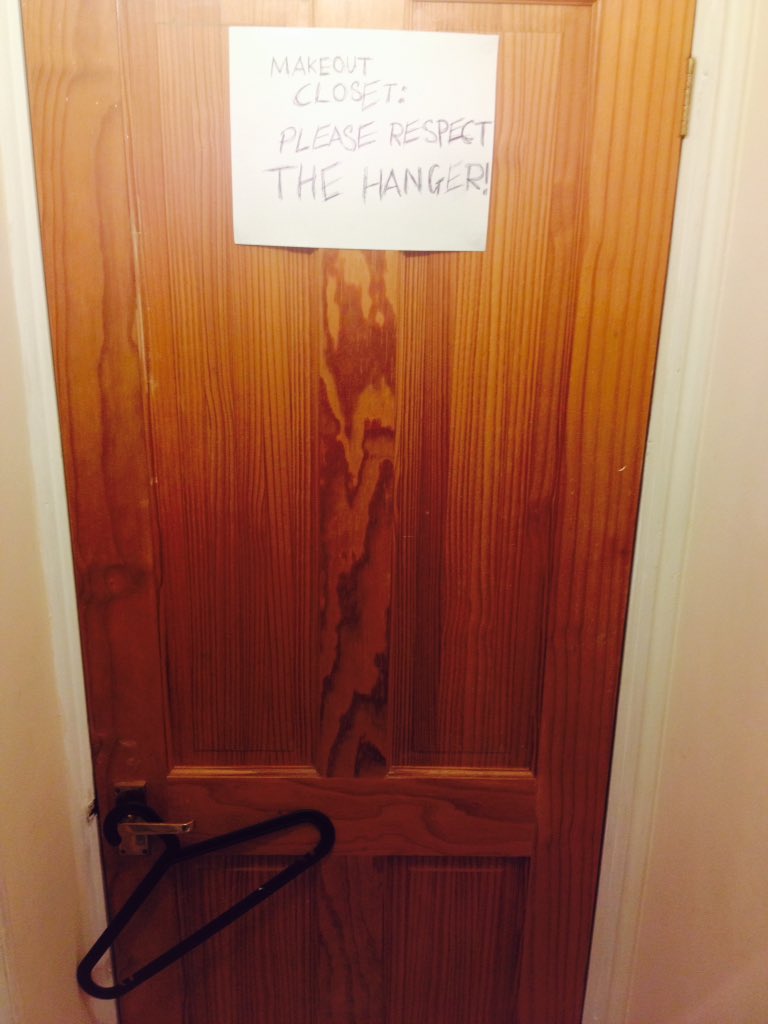 thebig1nye's tweet photo. Please adhere to party rules #peckhamparty https://t.co/SYgsGcGxVz