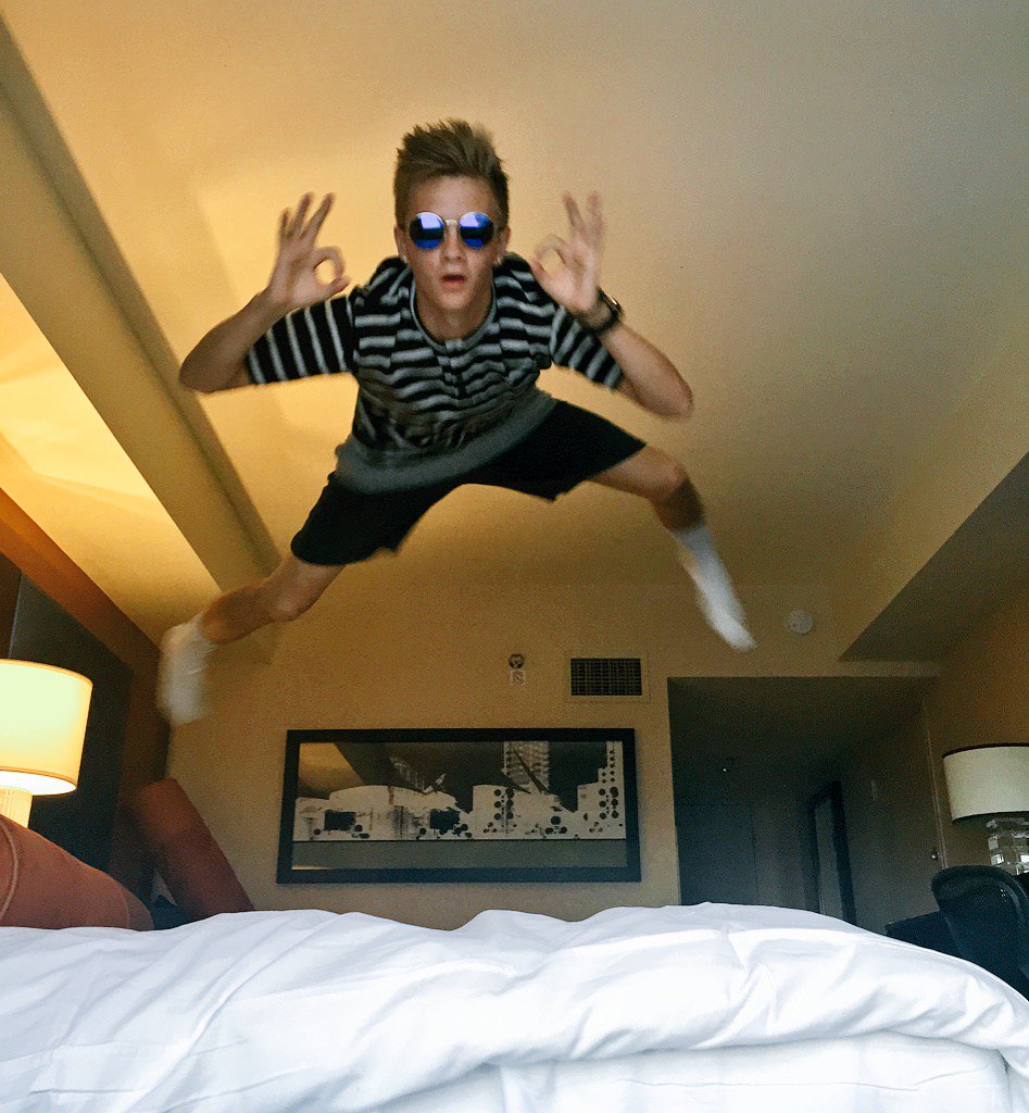 When you have your own hotel room and time to kill what do most people do? Read a Book? Watch TV? Not me. I hover.