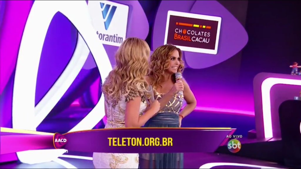 lunfer4ever's tweet photo. Estoy muertaaaaa MARAVILLADAAAAAA @LuceroMexico 😍😍😍😍😍 #LuceroNoTeletonBrasil wowwwww @TeletonOficial gracias https://t.co/Iuy7t12Pmy