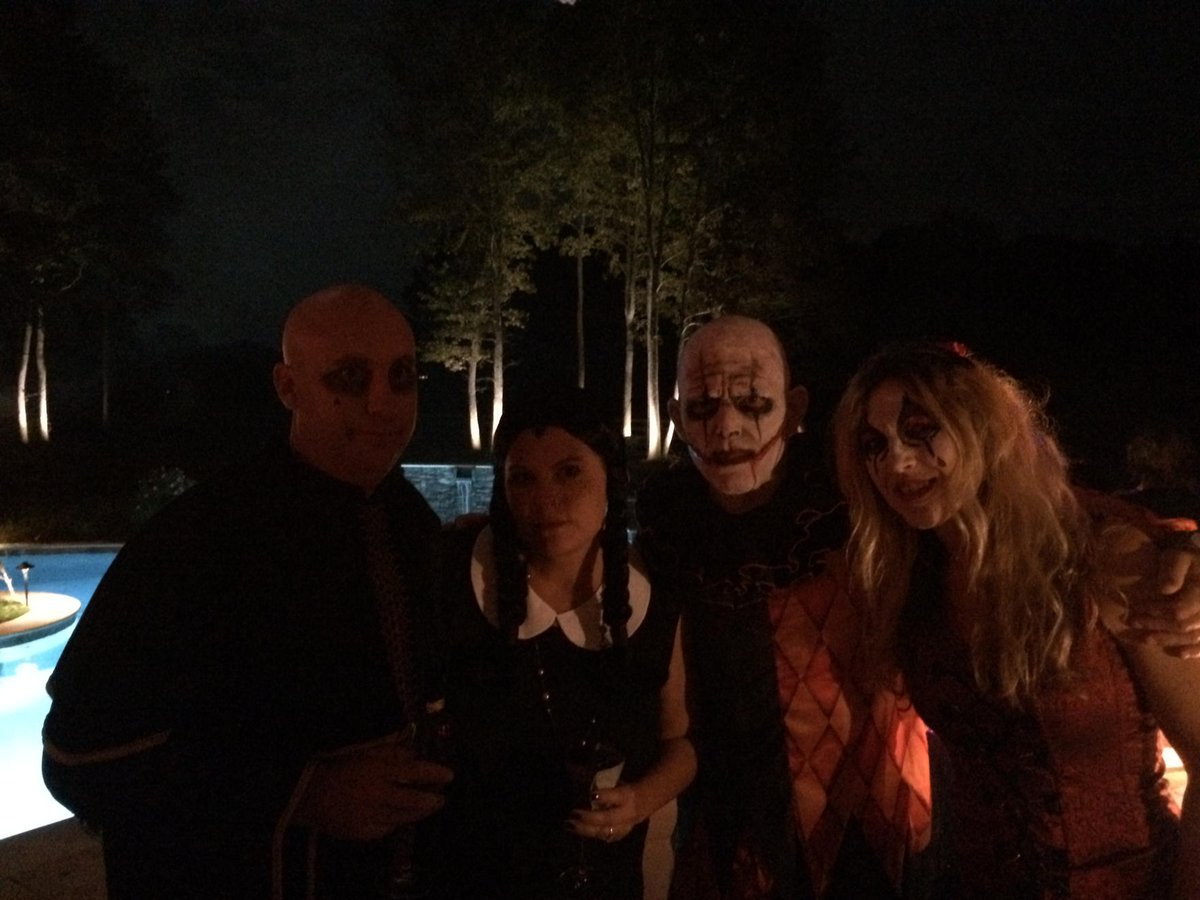 IamKellFire's tweet photo. #wheelersspooktacularsoiree https://t.co/LKgUzVH55Z