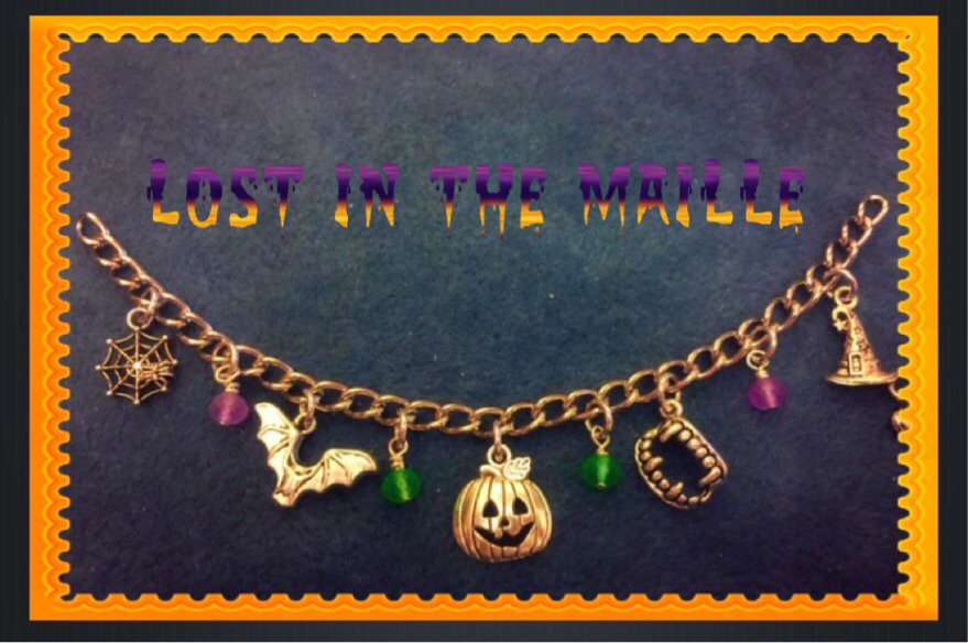 LostInTheMaille's tweet photo. Our Halloween Treat charm bracelet. $30 https://t.co/s1iujKH26G