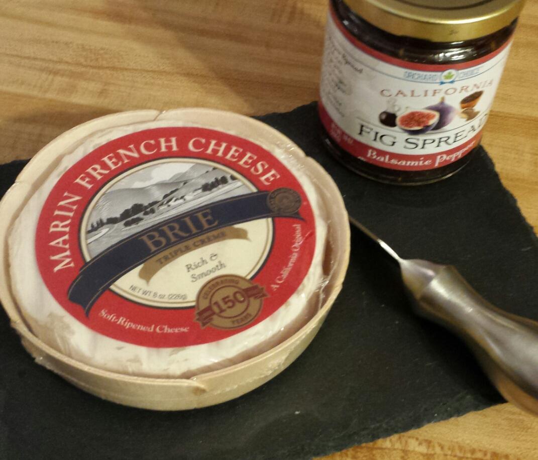 cheesemonger's tweet photo. Orchard Choice Pepper Fig Spread atop Marin French Triple Creme...the perfect dessert... #valleyfig https://t.co/4DFzOlwWyD