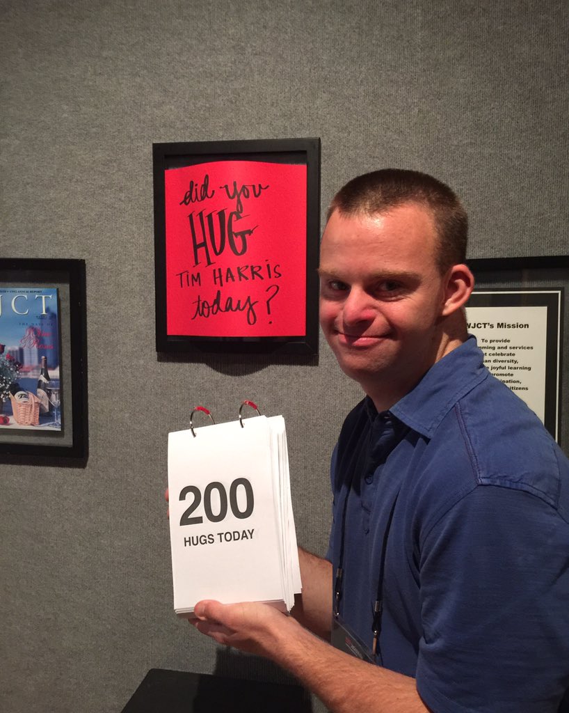 TimsBigHeart's tweet photo. I've hit over 200 hugs today @TEDxJAX oh yeah!! #TEDxJAX #TEDxJacksonville https://t.co/0LAZJbPWmC