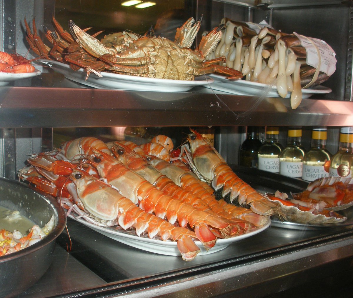 RenoirGuides's tweet photo. #España #Galicia #ACoruña #LaCoruña #Seafood #Crustacea #Everywhere #Crabs #Langoustine #RazorShell #Clams #Scallops https://t.co/R1tbwbGkKb