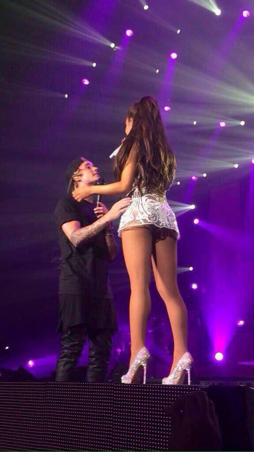 DREWTOKIO's tweet photo. Im gonna tweet 50 pictures   

Every rt = one vote 

(26/50)

#EMABiggestFansJustinBieber https://t.co/6Nm2ouB7Ml