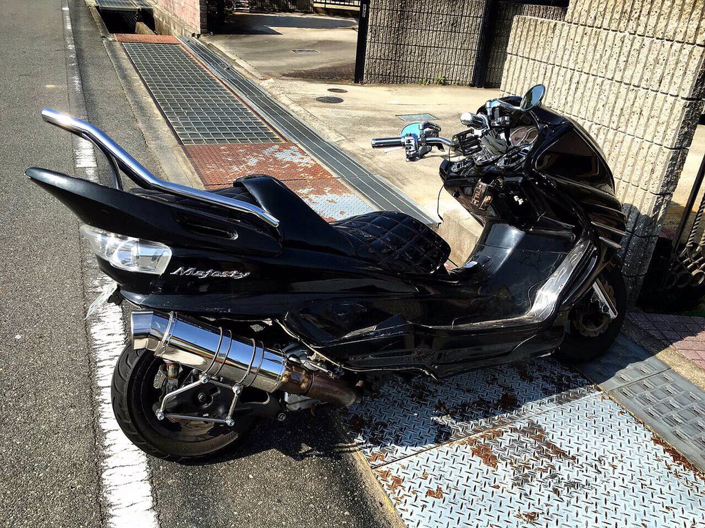 kanpei1020's tweet photo. @ryohei102059: マジェ売ります
一括22万不具合ライトのローがつきませんが多分たまぎれやとおもいます！
分割だと12月までには売りたい思てます！気になる方DMお願いします！
＃拡散希望 https://t.co/R4E80meMXA
