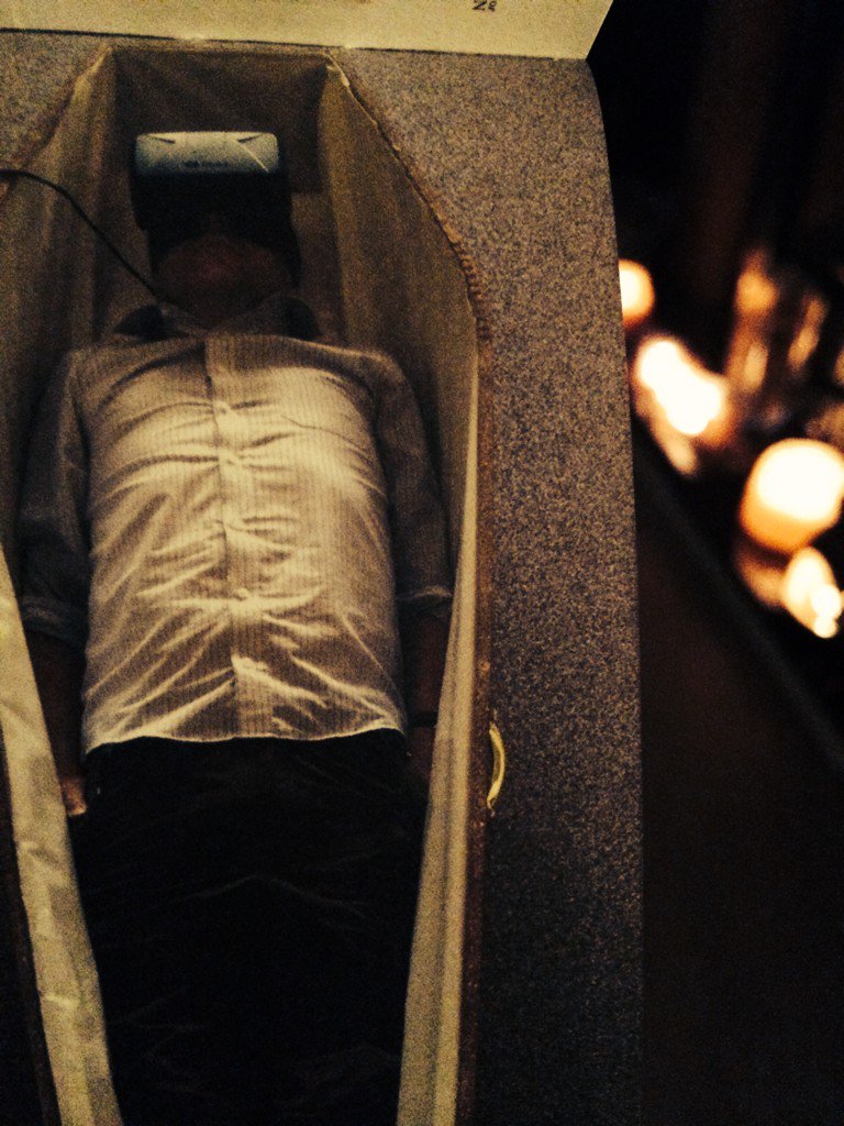 SkinsHun's tweet photo. Second by 2nd the air was gone!buried alive. #panic #freq15 @frequency_fest thanks @SooreeP #taphobos by James Brown https://t.co/Umk8E11vz8