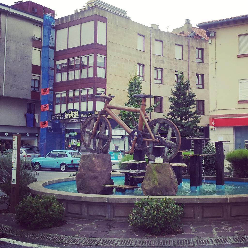 Luzieta_'s tweet photo. Cabezón de la sal #bici #Cantabria https://t.co/TVddKNS4lO