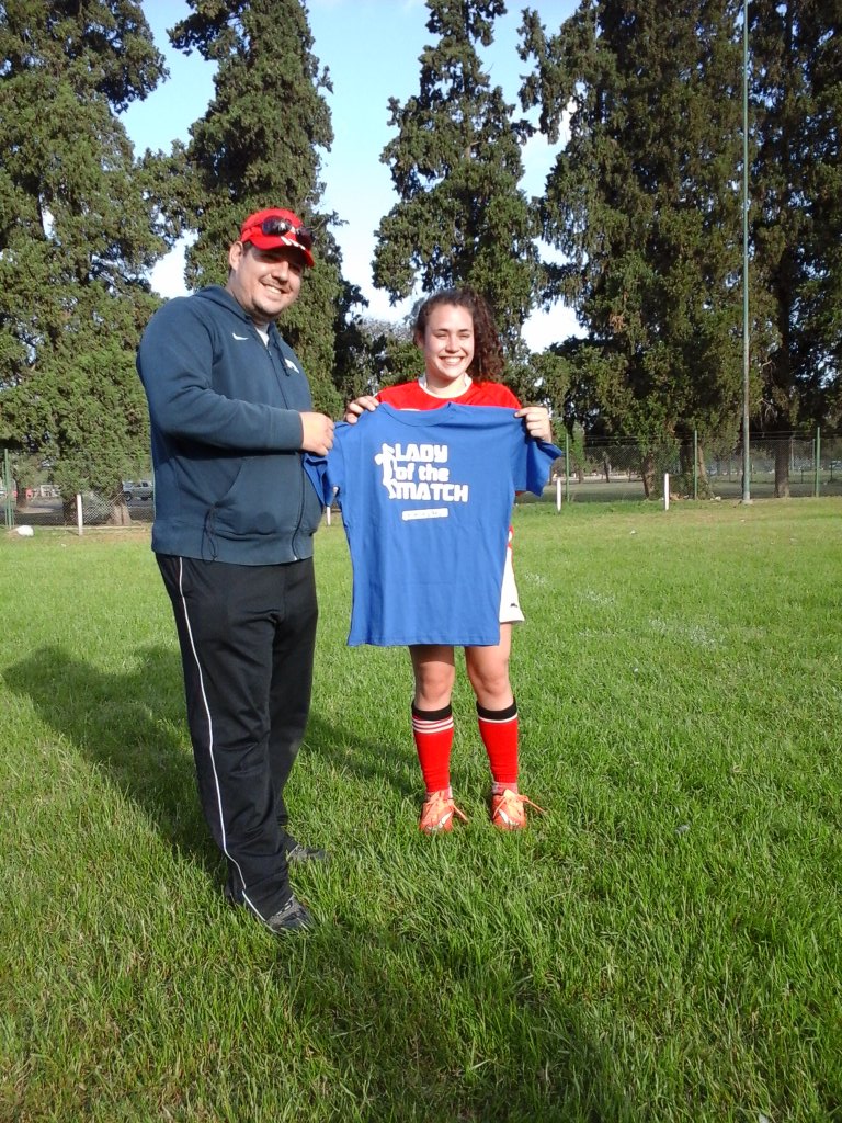 LevantaYSegui's tweet photo. Felicitaciones a @LuzBena la jugadora del partido por el oro entre @rugbyunicba y Alianza de Jesus Maria. https://t.co/d9R5XTUW4q