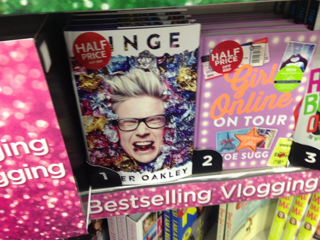 _4everdreaming_'s tweet photo. #BINGE Number one book here in the uk @tyleroakley ☺️🦄 right next to @ZozeeBo #GirlOnlineOnTour https://t.co/OicQfBGqEM
