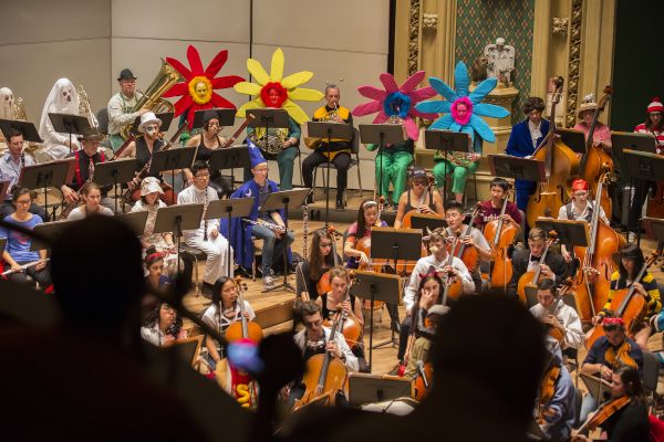 UChicago's tweet photo. Don't miss the University Symphony Orchestra's annual Halloween concert, tonight at 7 and 9! https://t.co/wWiu3Nxqjg https://t.co/F50wSXvCrv