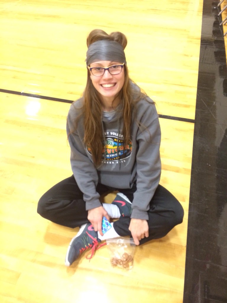 GINWvolleyball's tweet photo. This is what happens when you're bored and waiting to ref! #waytomakeusproud @Sierramist_yum https://t.co/p7GIKsh64V