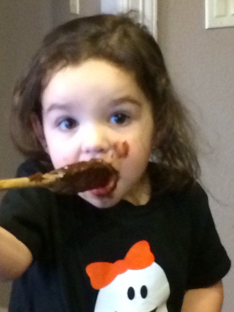 Bevcottontodd's tweet photo. Yummy brownie mix - never 2 young to start @TobyTodd4 https://t.co/f3SpmR51iq
