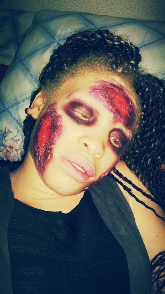 heycocopops's tweet photo. Guess who's coming to dinner.
@OmogeMuRa/@d3ola  Halloween preview https://t.co/8FN3I3IWFf