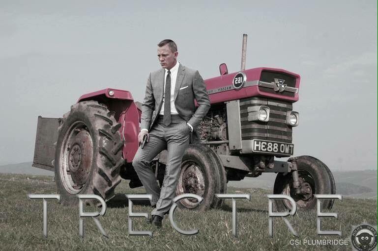 dave_whitson's tweet photo. Bond is a tractor boy ‼️🚜 https://t.co/xoxomL4KNo