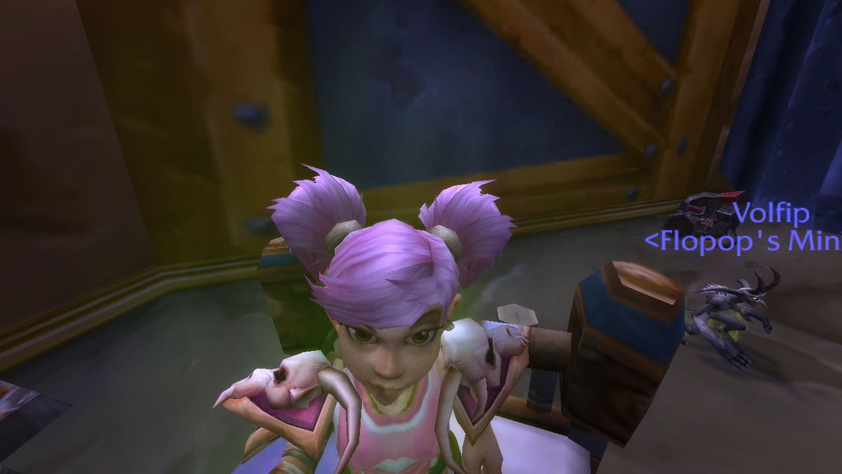 vasterle_rose's tweet photo. Doing the Gnome race! #Flopop #Warcraft https://t.co/FQM1TQOrDk
